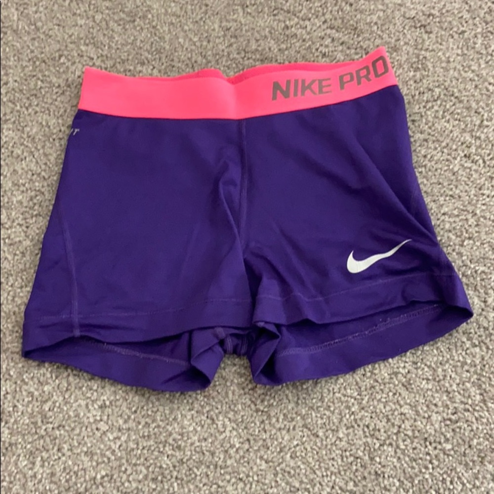 Nike spandex